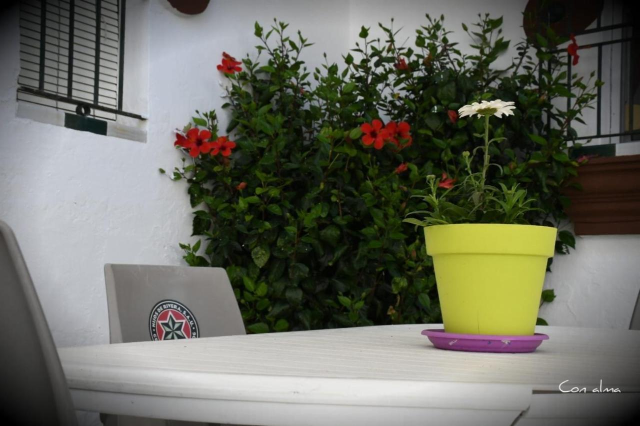 Hostal Costa De La Luz Chipiona Exterior photo