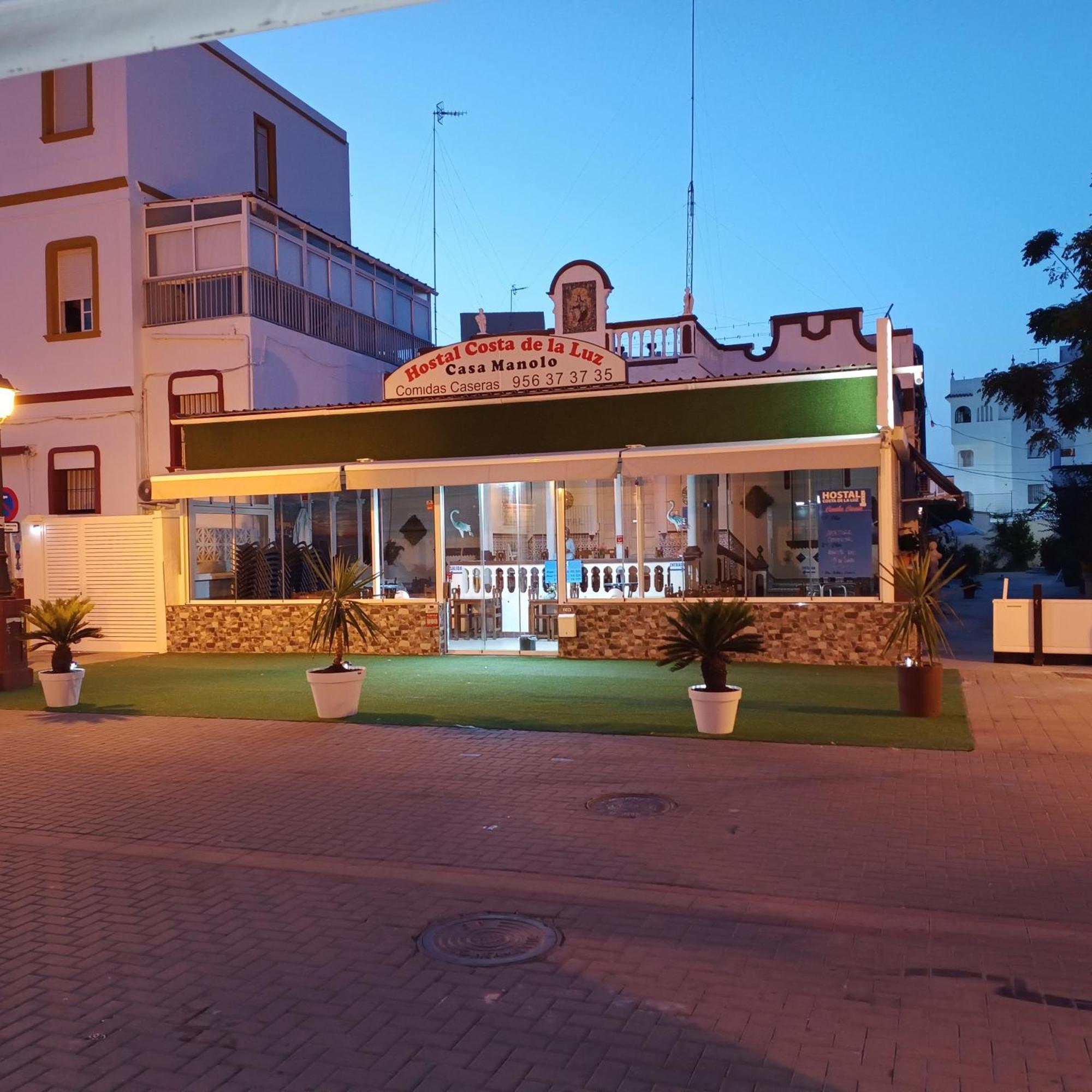 Hostal Costa De La Luz Chipiona Exterior photo
